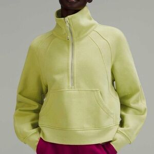 Lululemon Women’s Scuba Oversized Funnel Neck Half Zip in Wasabi Size XS / S